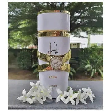 Front Bottle with Jasmine Lattaffa Moi Perfume